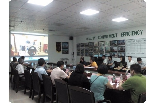 東莞市委常委李小梅等領(lǐng)導(dǎo)蒞臨我司視察調(diào)研