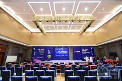 江門瓏湖灣高端會(huì)所音響燈光及背景音樂系統(tǒng)